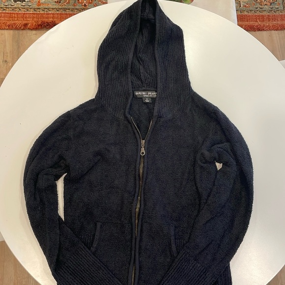 Womens barefoot dreams size up size medium - Picture 1 of 3